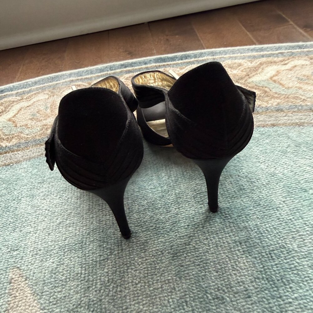 Escada Pumps - Picture 3 of 8